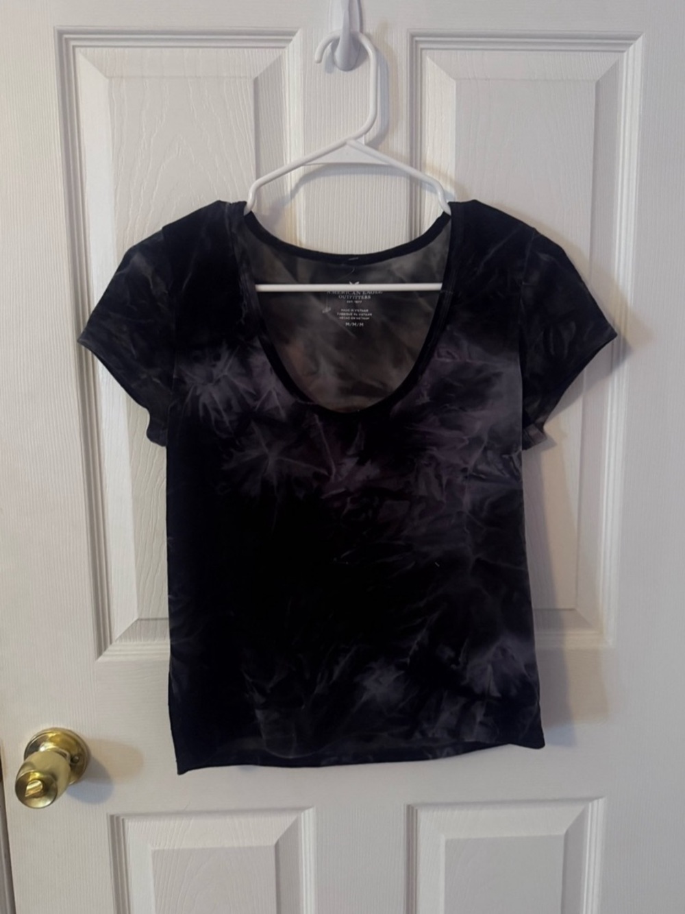 American Eagle Outfitters Velvet Tie Dye Scoop Neck Tee Black and Gray